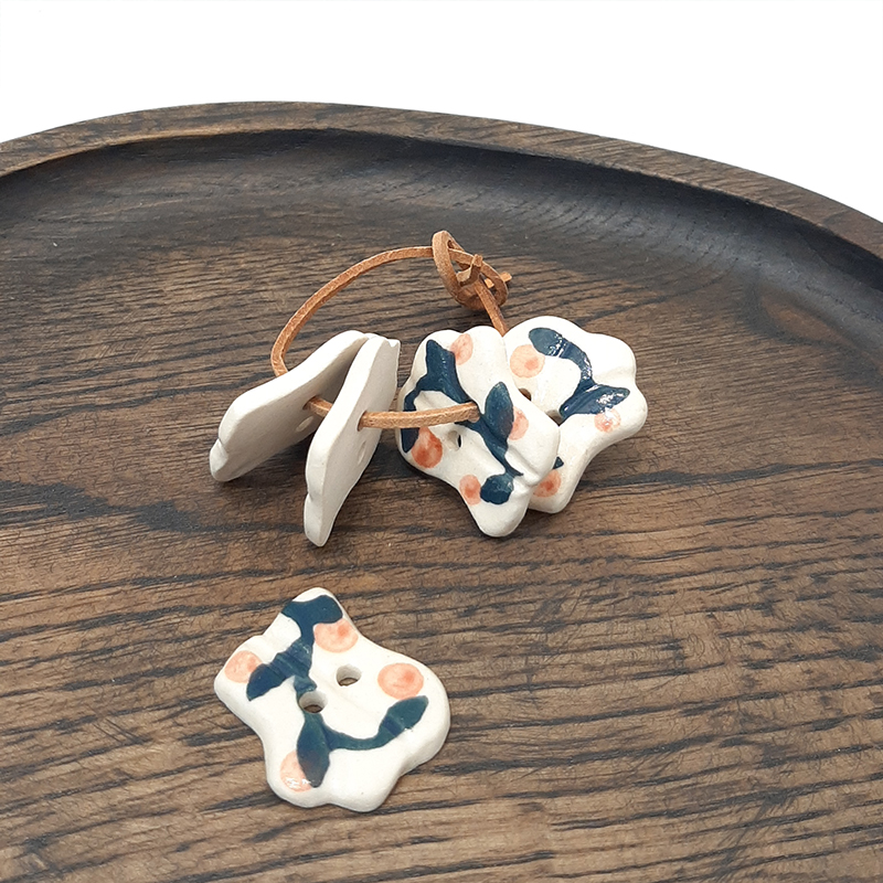 Bt-1 пуговица "амёба" Bt-1 пуговица "амёба"