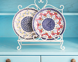 Главные по тарелочкам